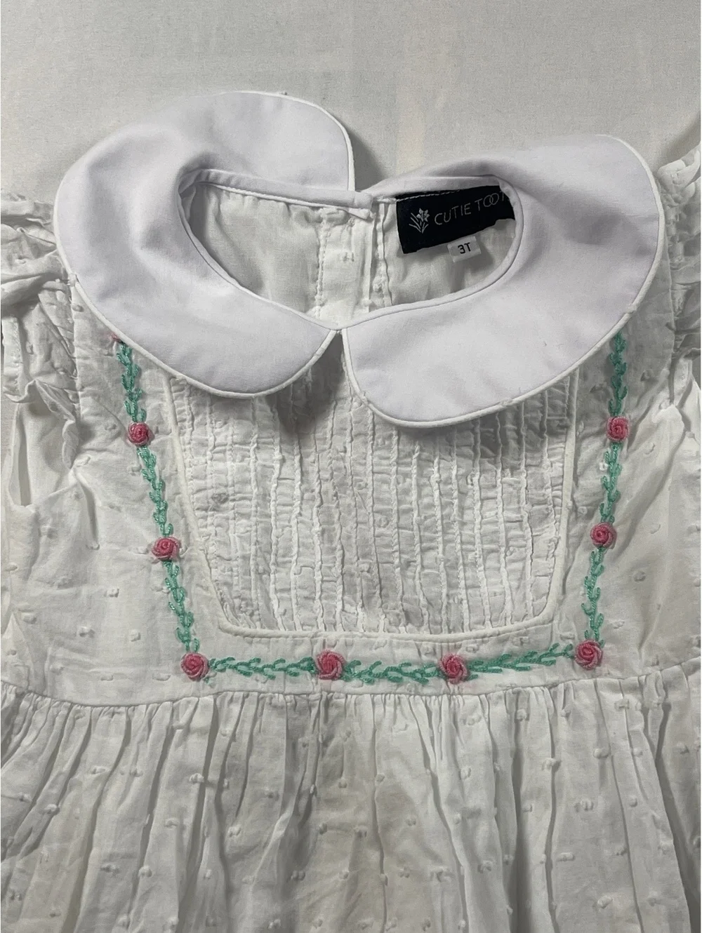 Girls Size 3T Cute Toots White Dress with Flower Embroidery